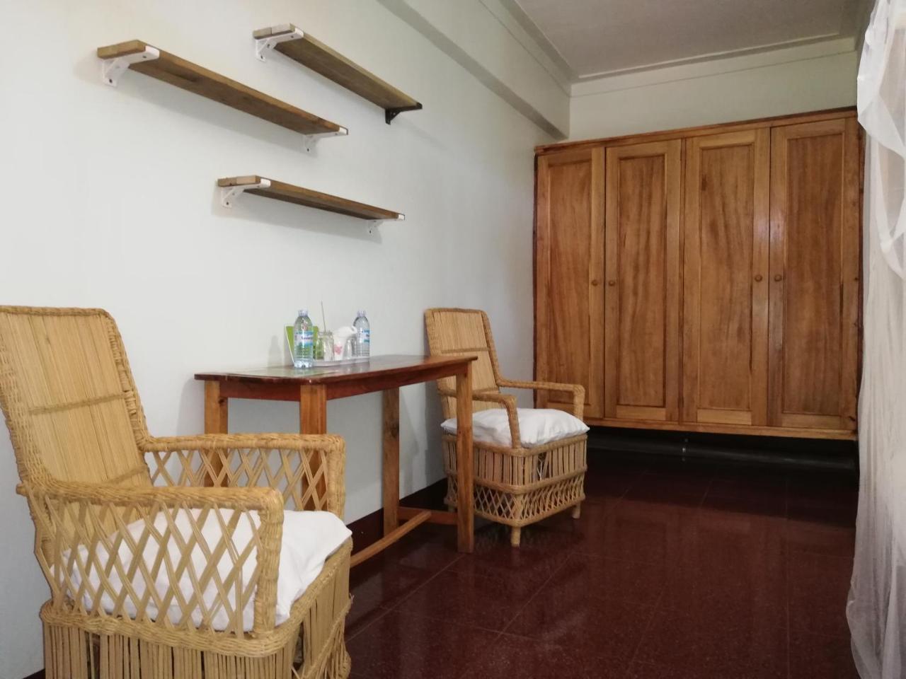 Casa Mia Baliidha Bed and Breakfast Jinja Buitenkant foto
