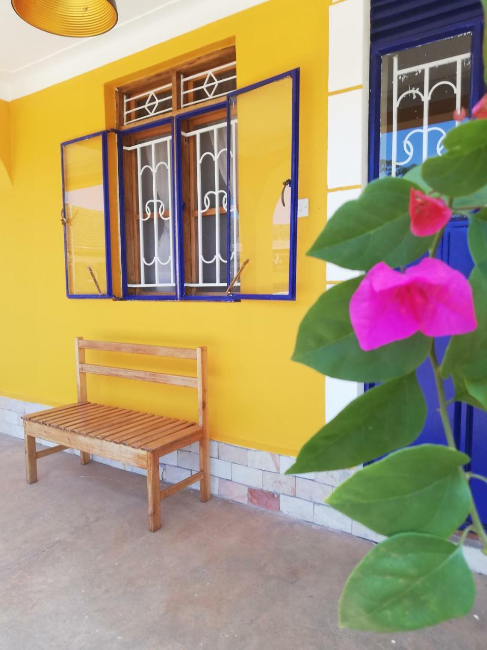 Casa Mia Baliidha Bed and Breakfast Jinja Buitenkant foto